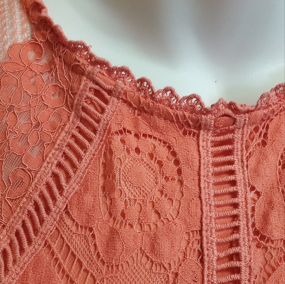 Like NEW Pretty Peach Allover Lace Sleeveless Dress Sz L Xhilaration - Picture 6 of 13